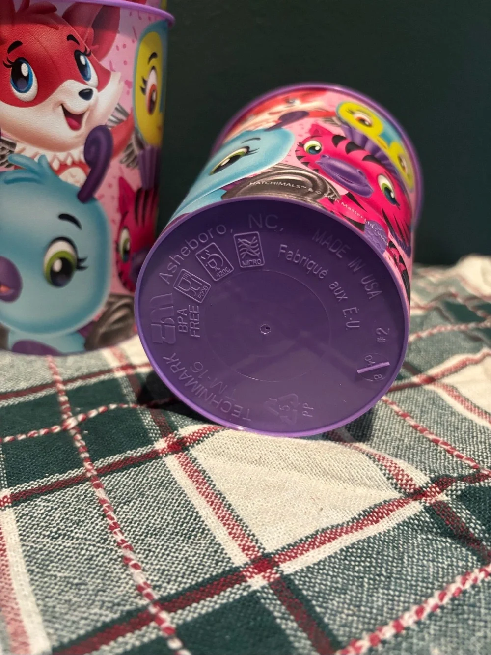 Lot of 15 Hatchimals Purple Party Cups - 15 Pack of Kids Beverage Cups